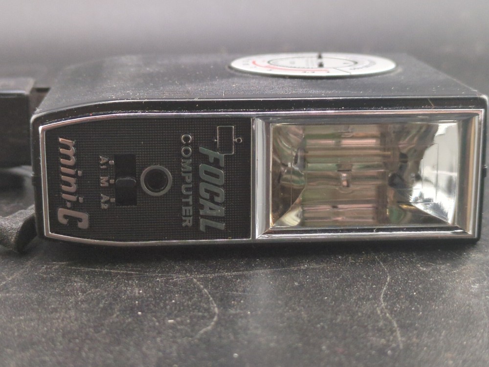 K Mart Focal Computer mini-C Camera Flash Unit Vintage Accessory Untested