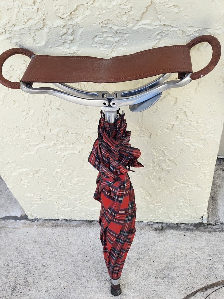 Golf Umbrella w/ Leather Seat