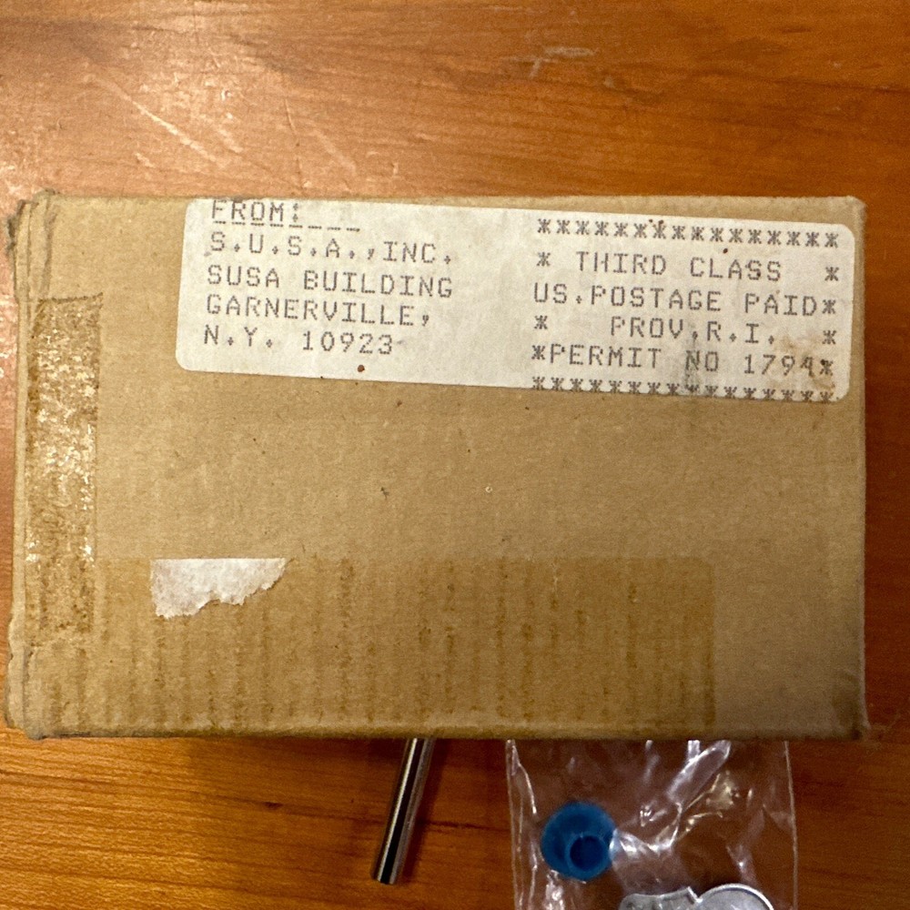 Blue - Automatic Sun - Hand held Automatic Sewing Machine - Vintage Item.