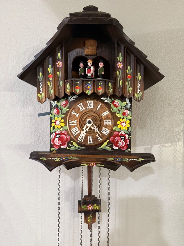 vintage wooden cuckoo clock. Not tested  (no weights)