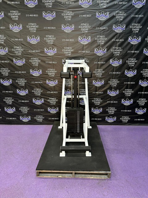 Classic Standing Calf Raise w / 400 Lb Stack