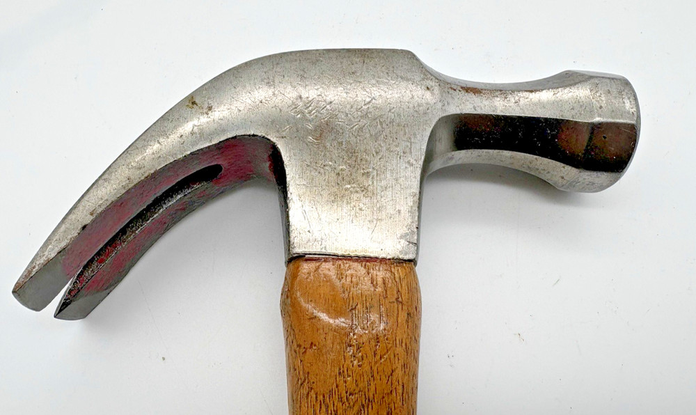 ROBERTS 20oz Curved Claw Hammer, Tight Original Hickory Handle