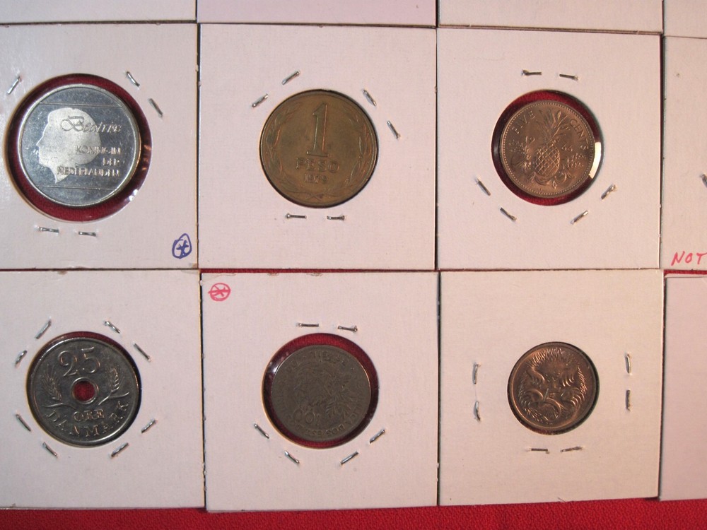 (20) DIFFERENT FOREIGN COINS FROM 16 COUNTRIES, (#092C)