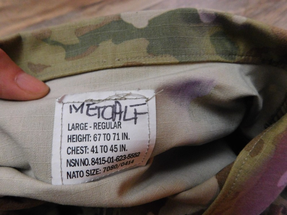 US ARMY OCP COAT SZ LARGE - REGULAR