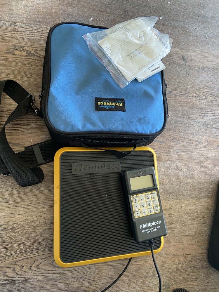 Fieldpiece SRS1 Refrigerant Scale Meter with Carrying Case