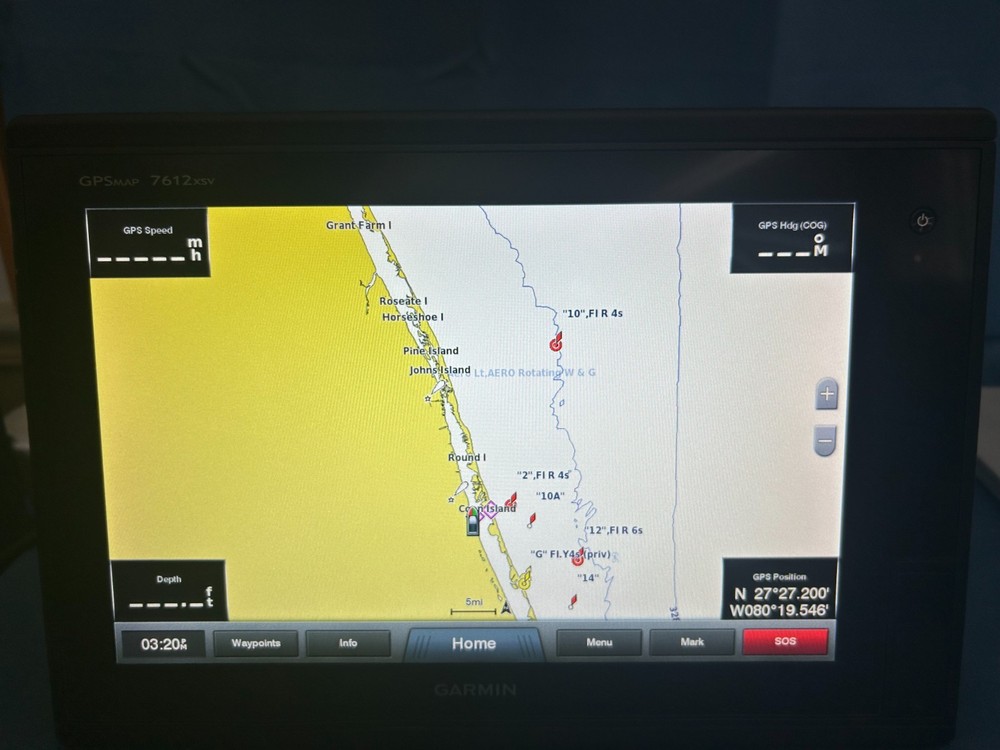 Garmin GPSMAP 7612XSV 12" plotter