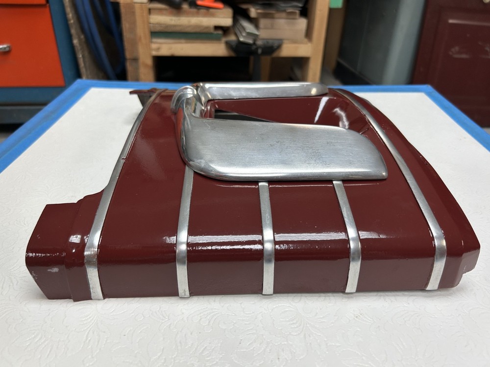 Original Mills Hightop Slot Machine Lower Casting