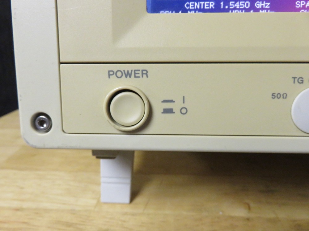 ADVANTEST R3131A SPECTRUM ANALYZER 9kHz - 3GHz