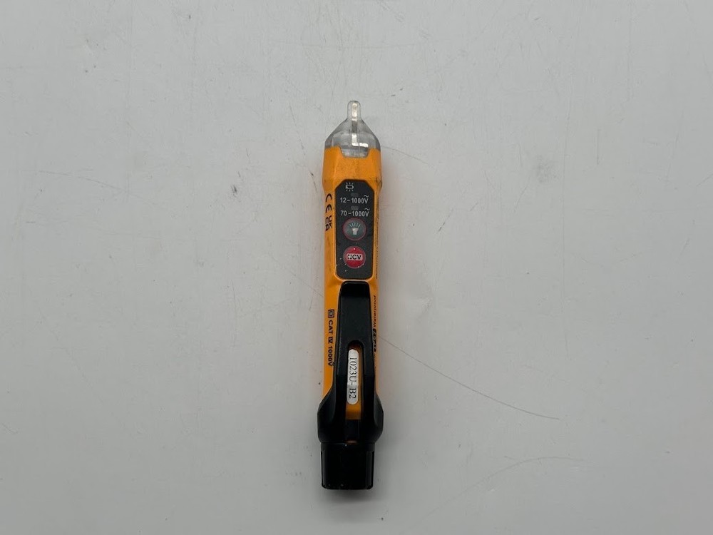 Klein Tools CL120VP Electrical Voltage Test Kit