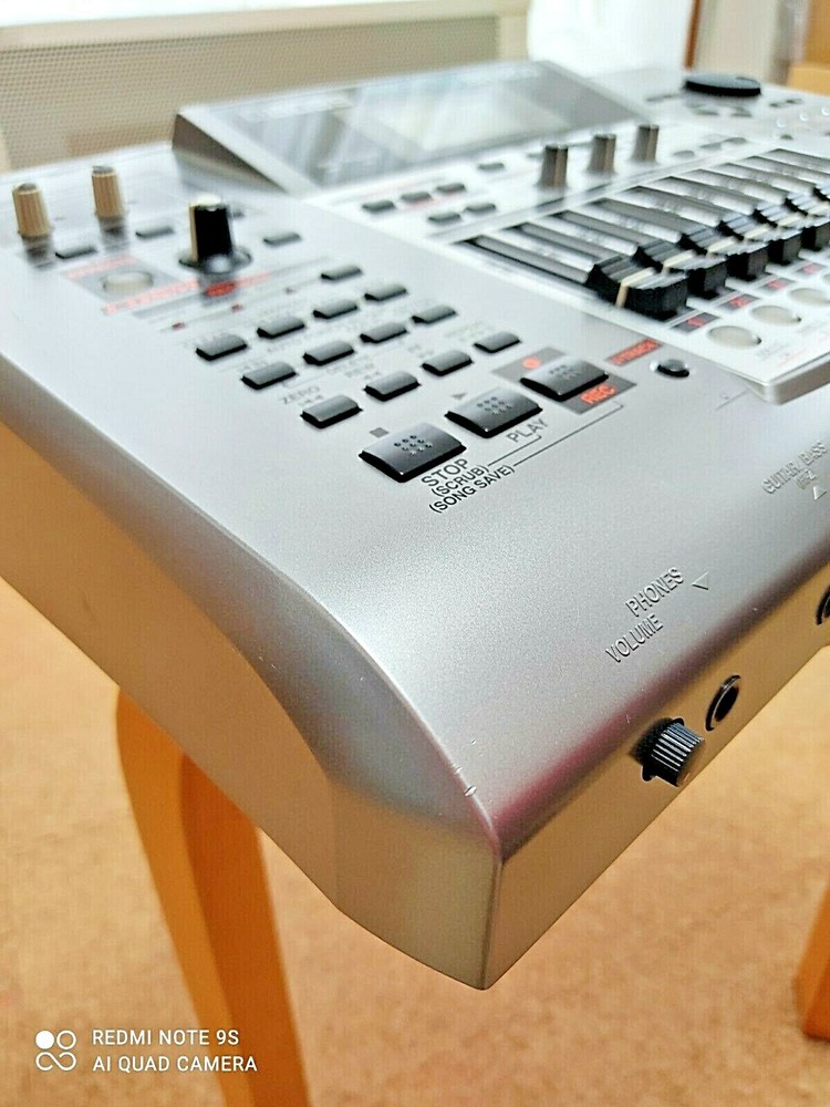 BOSS BR-1200CD Digital Recording Workstation used
