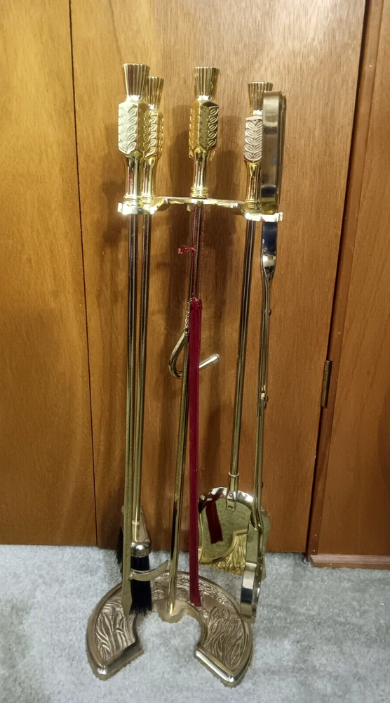 Vintage Brass Fireplace Tool Set Horseshoe Shaped Base #C-879 EUC
