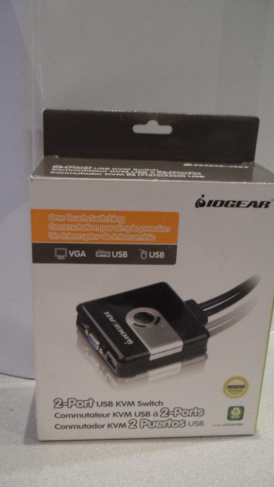 IOGEAR GCS22U 2-Port USB KVM Switch