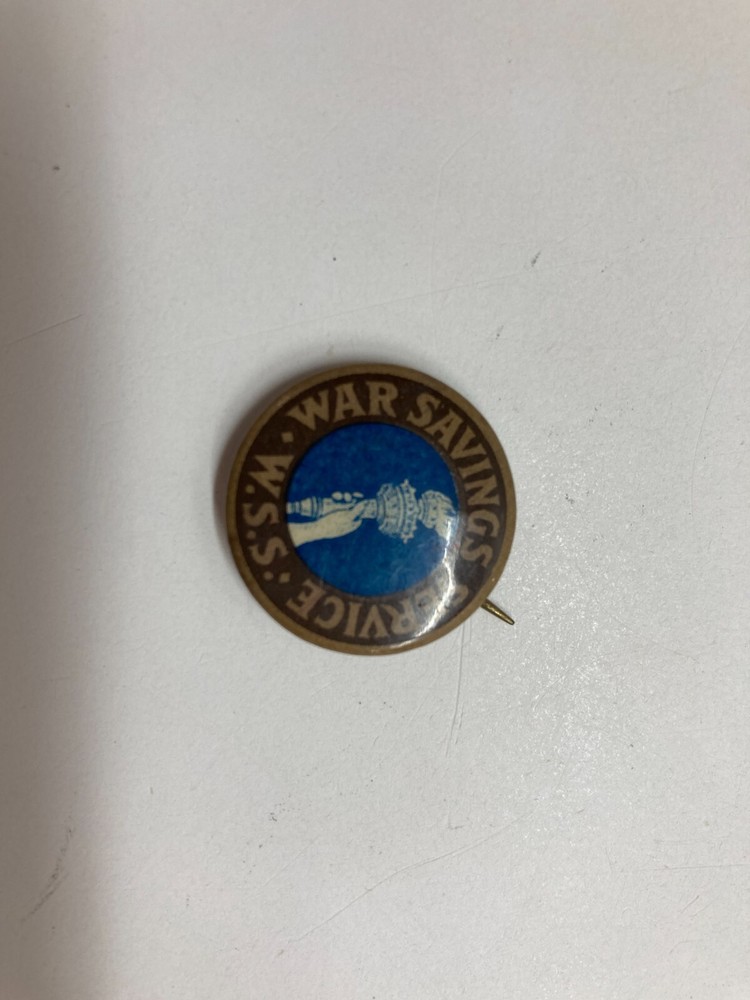 WWI war savings service pin pinback button WSS