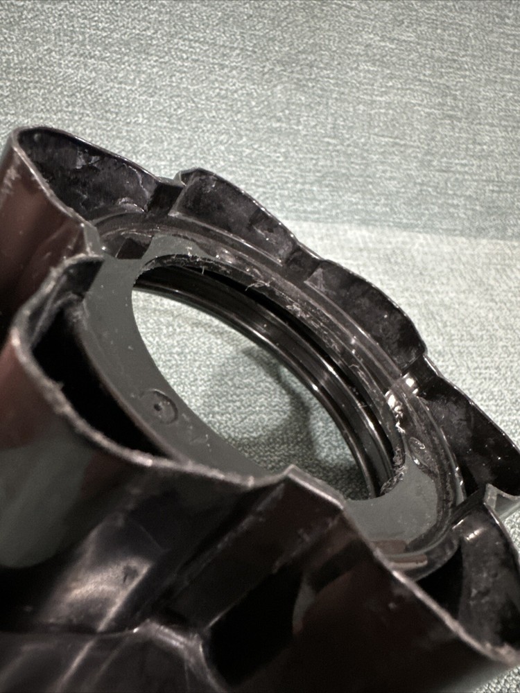 Hamilton Beach Wave Action Blender Replacement Ring Only - No Blades - Used
