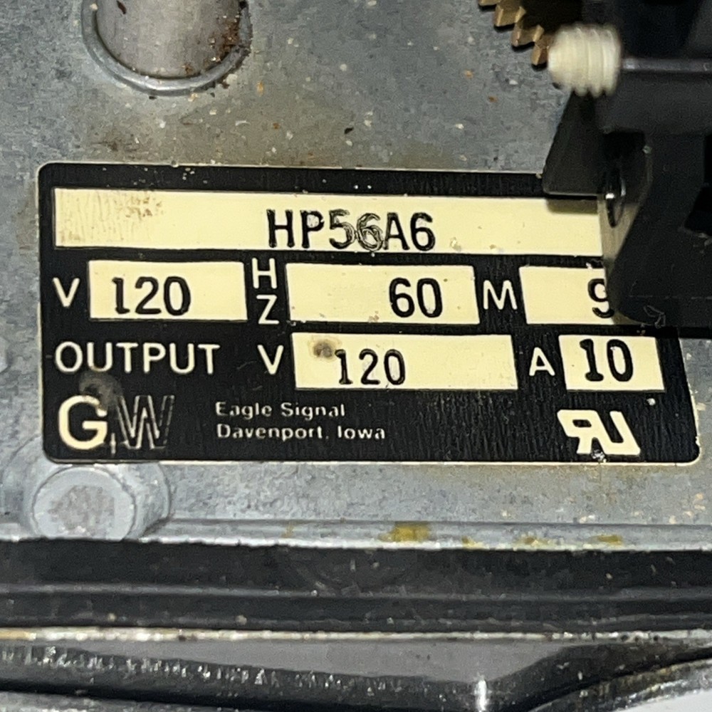 🇺🇸EAGLE SIGNAL TYPE HP56A6 CYCLE-FLEX TIMER 0-60 MINUTES 120V