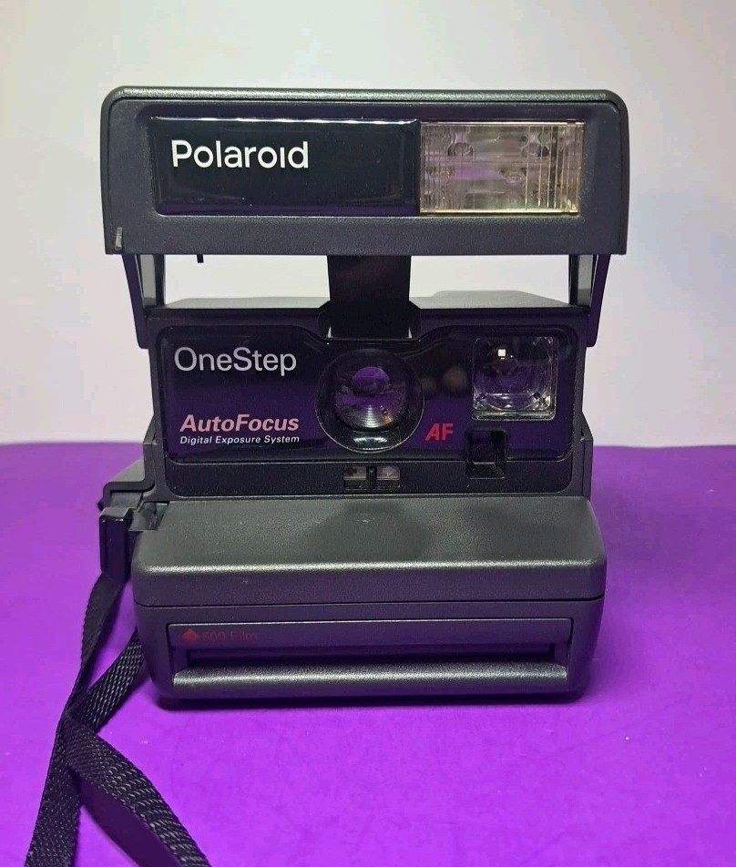 Vintage Polaroid One Step AF Auto Focus 600 Instant Camera With Strap