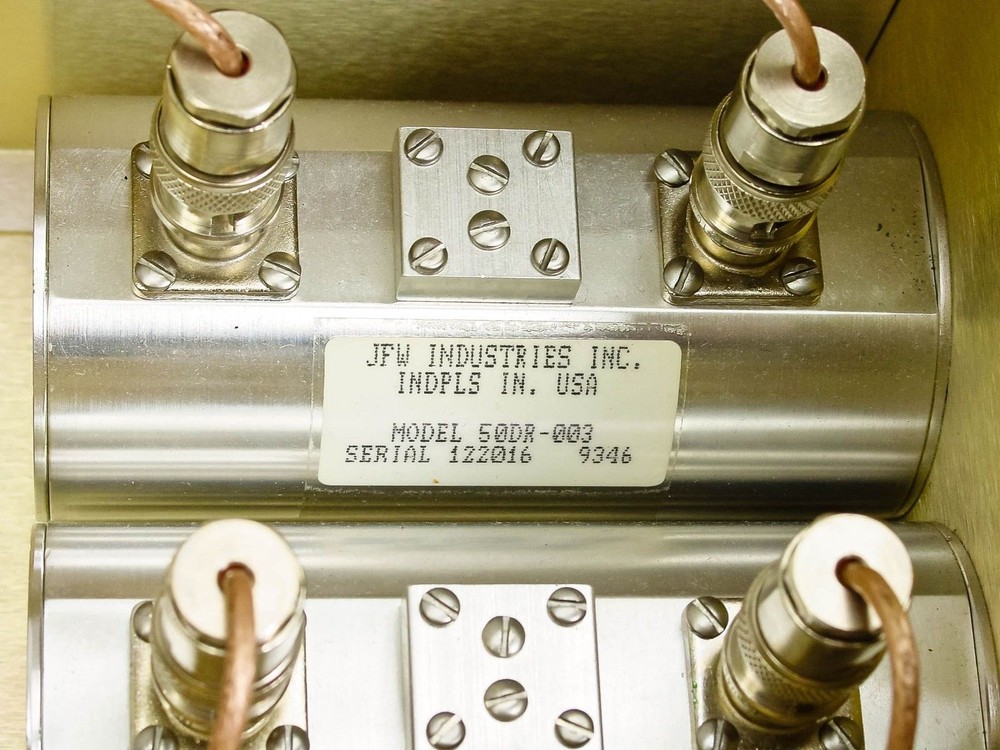 3dbm 70MDF-DAT-GLW Dual-Channel RF Satcom Signal Modulator - 19" Chassis