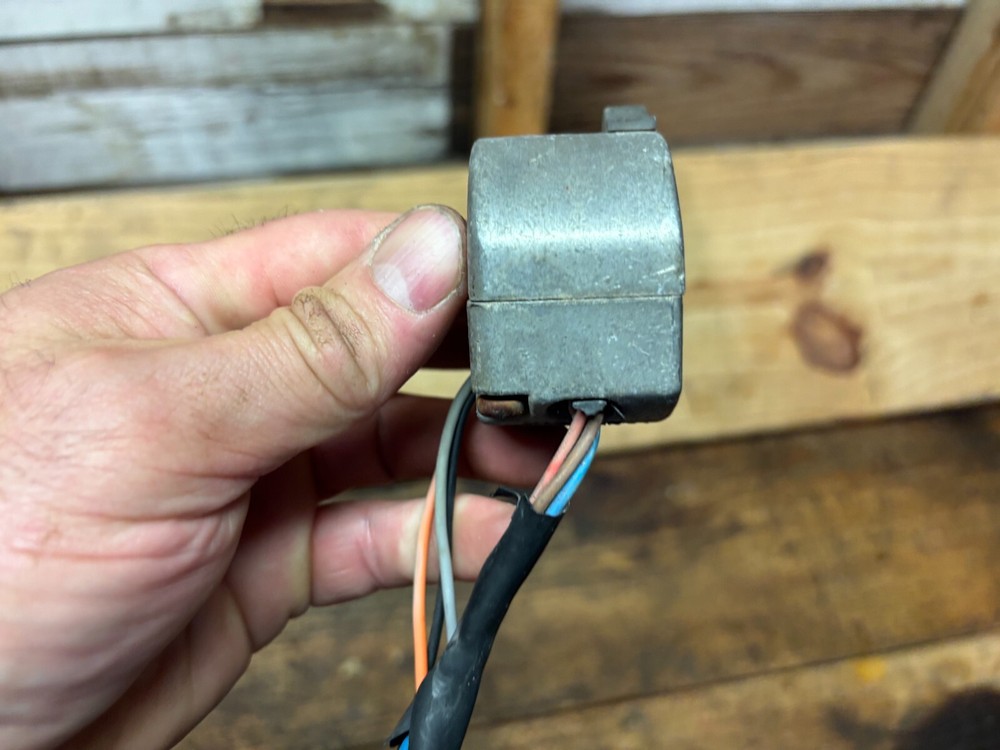 Kawasaki H1 500 Handlebar Light Control Switch Triple