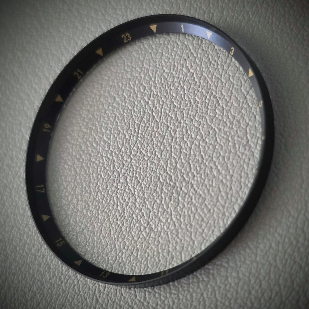 SEIKO Chapter Ring SKX007 / ANGLED GMT Black + Gold