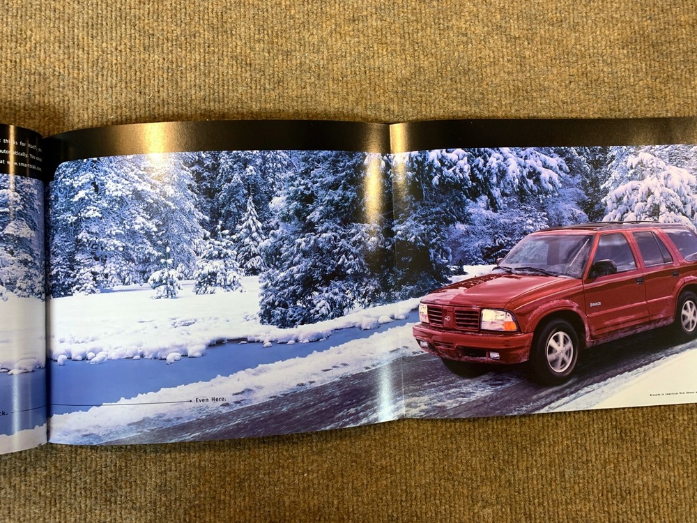 Original 2000 Oldsmobile Bravada Brochure