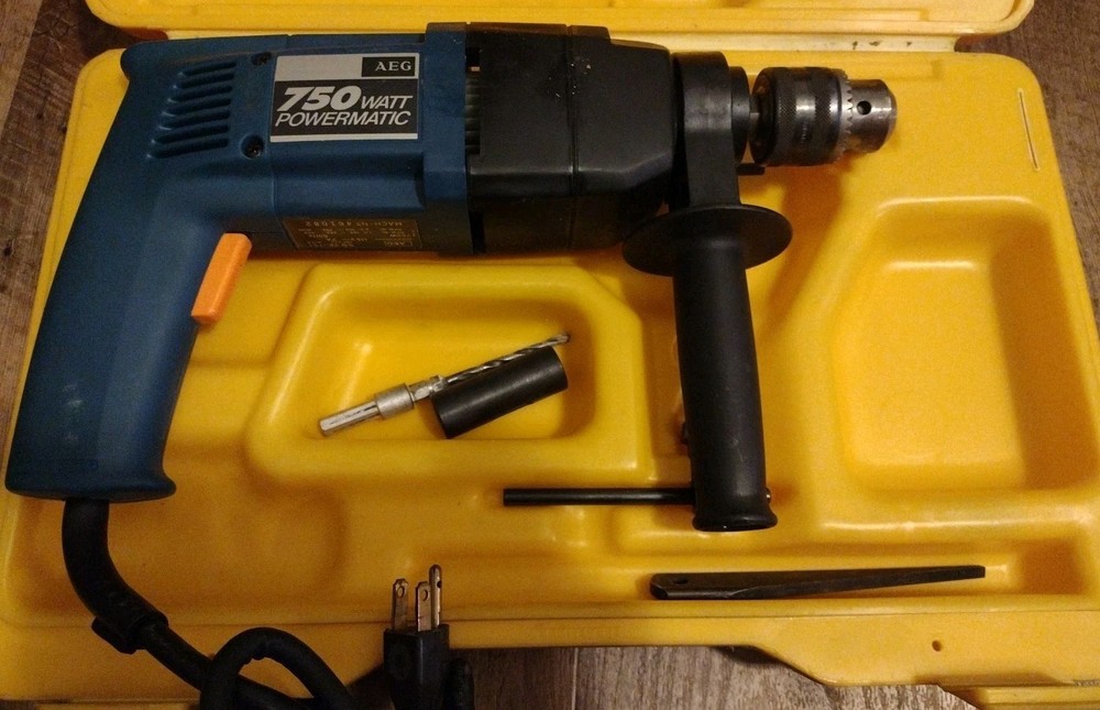 AEG Powermatic Drill 750 W - Tested