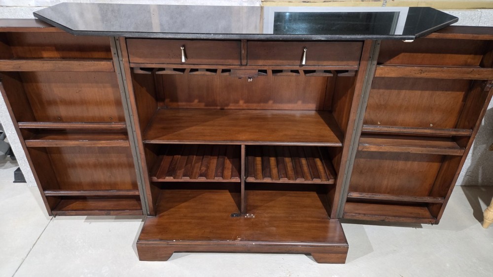 Solid Wood Wine Bar Cabinet with Quartz Top