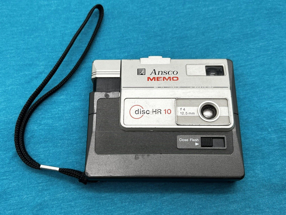 Vintage 80s Camera ANSCO MEMO DISC Compact Pocket Camera