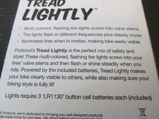 Protocol Set of 2 Thread Lightly Bicycle Valve Lights, Multicolor