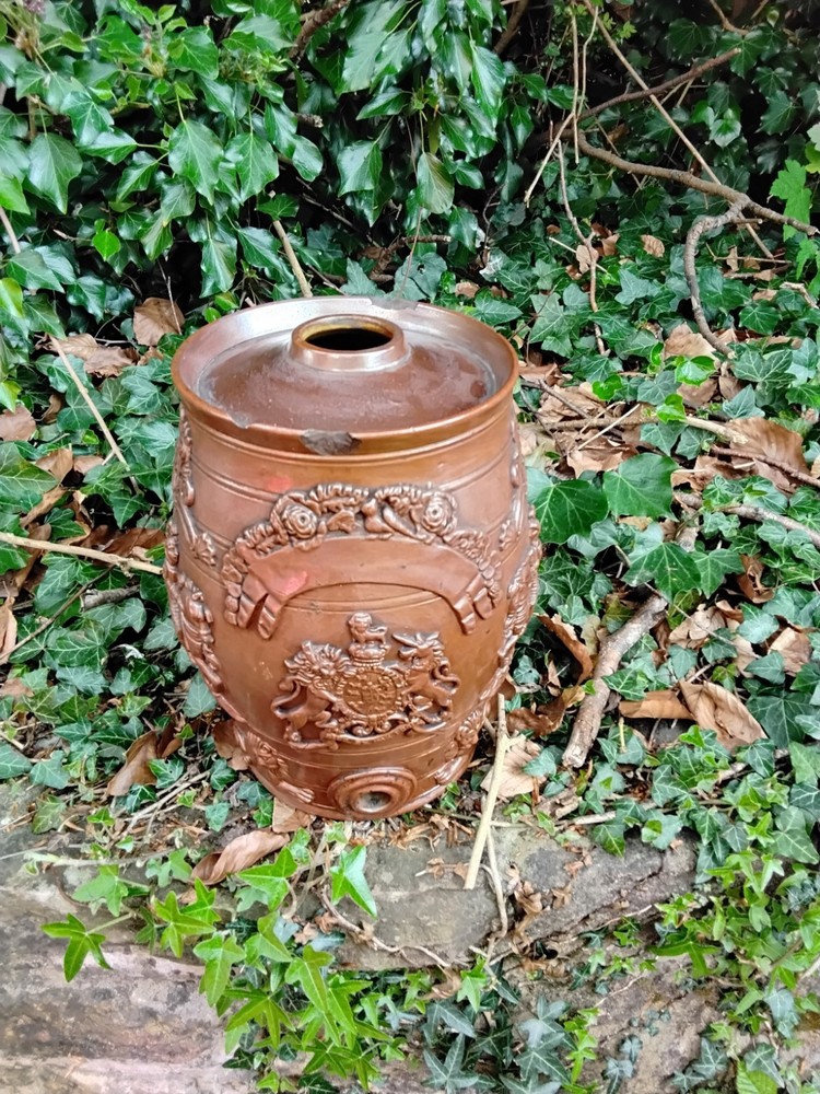 Brampton pottery Saltglaze Spirit Barrel Stoneware