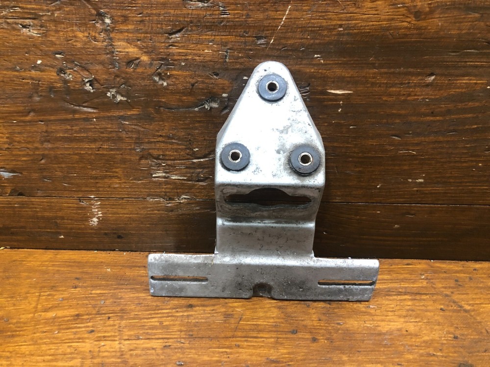 SUZUKI LS650 SAVAGE NUMBER PLATE BRACKET
