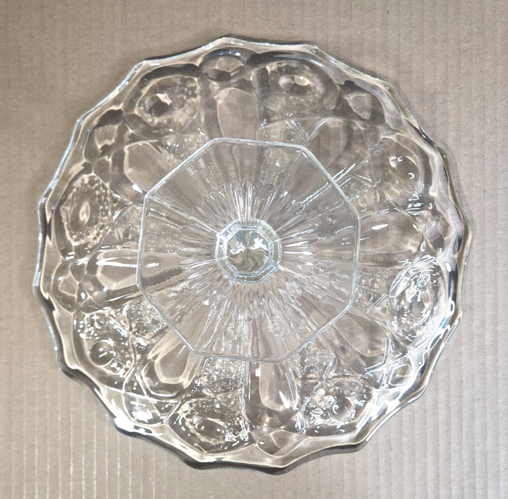 Mckee Quintec EAPG Pedestal Cake Stand