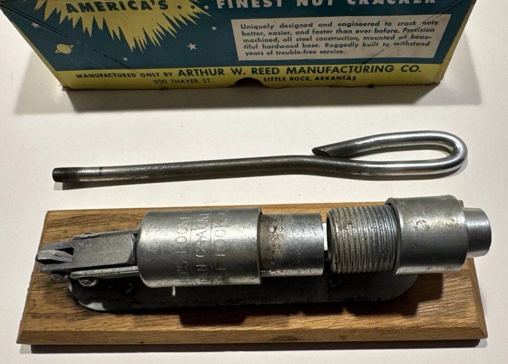 Vintage Reed Rocket Nut Cracker R-300