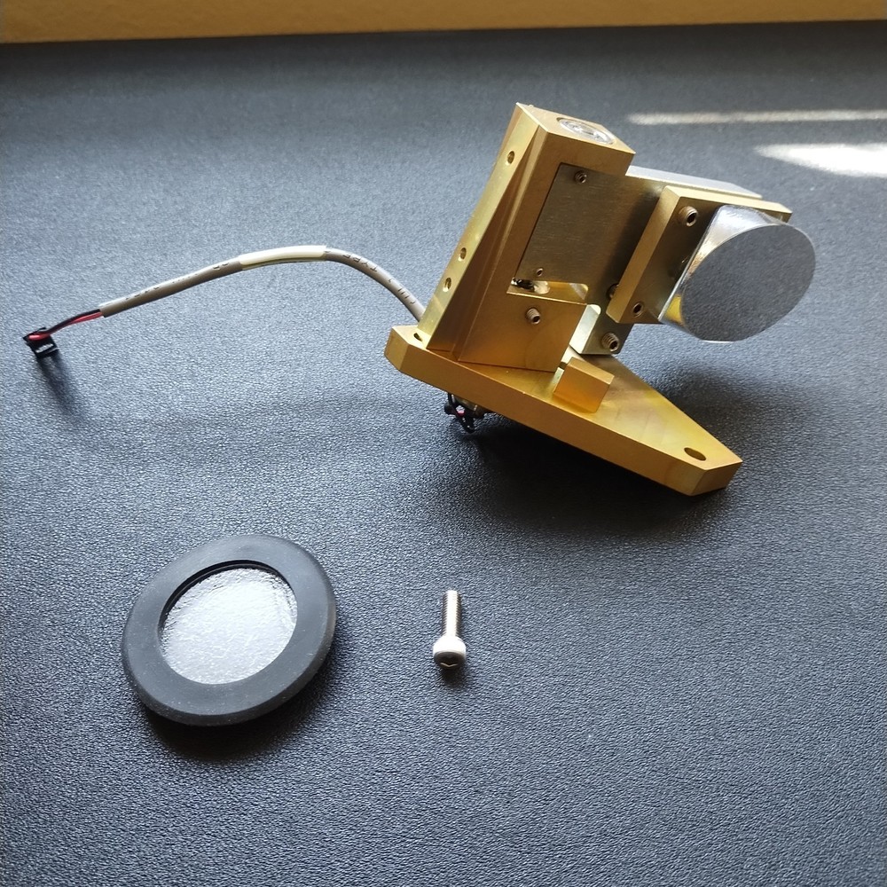 Thermo Avatar FTIR Exit Port Mirror