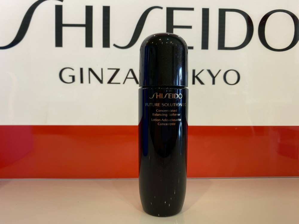 SHISEIDO Future Solution LX Concentrated Balancing Softener 75 ml (1 bottle)