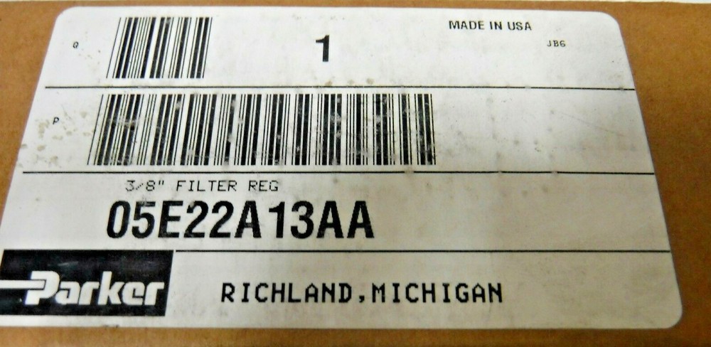 Parker 05E22A13AA 3/8" Pneumatic Filter/ Regulator "NEW"