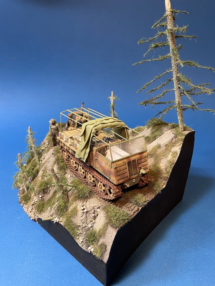 1/35 Built Diorama WW2 RSO/3