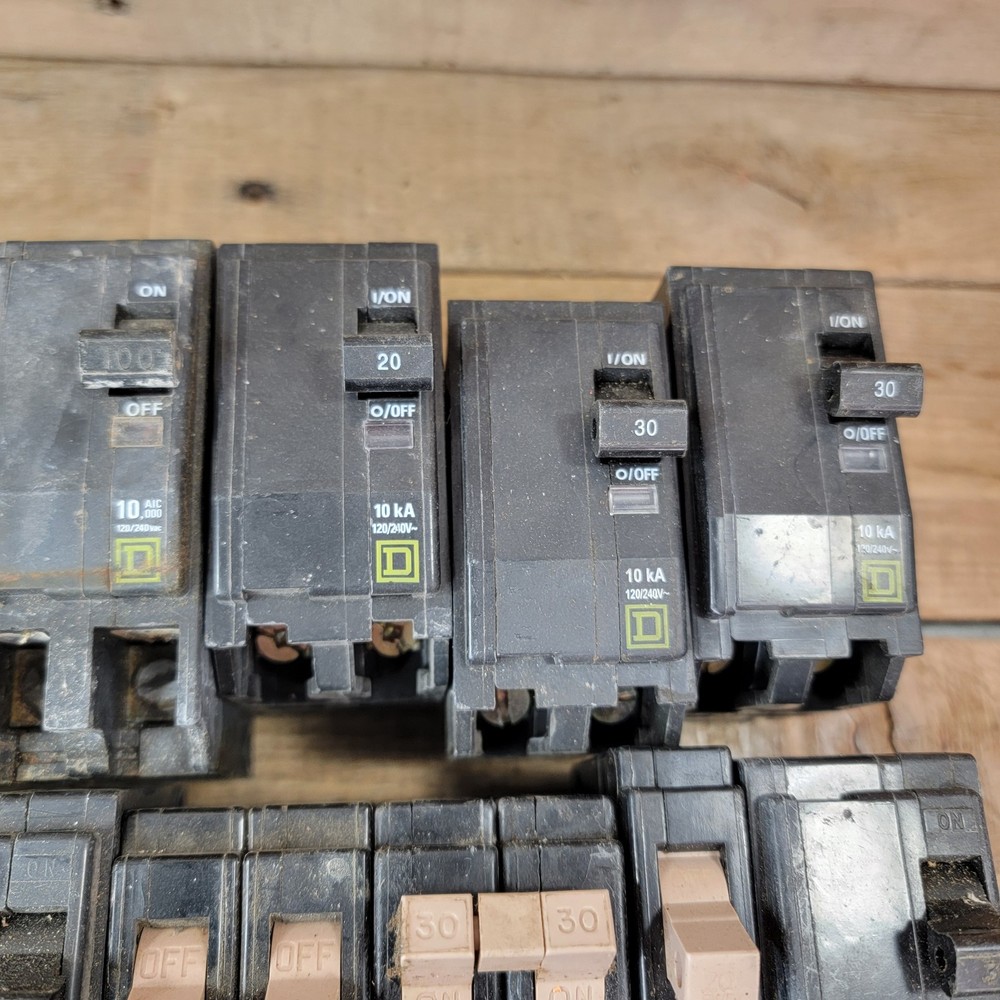 Mixed Lot Square D Circuit Breakers 20 30 50 60 100 Amp 1 & 2 Pole Used