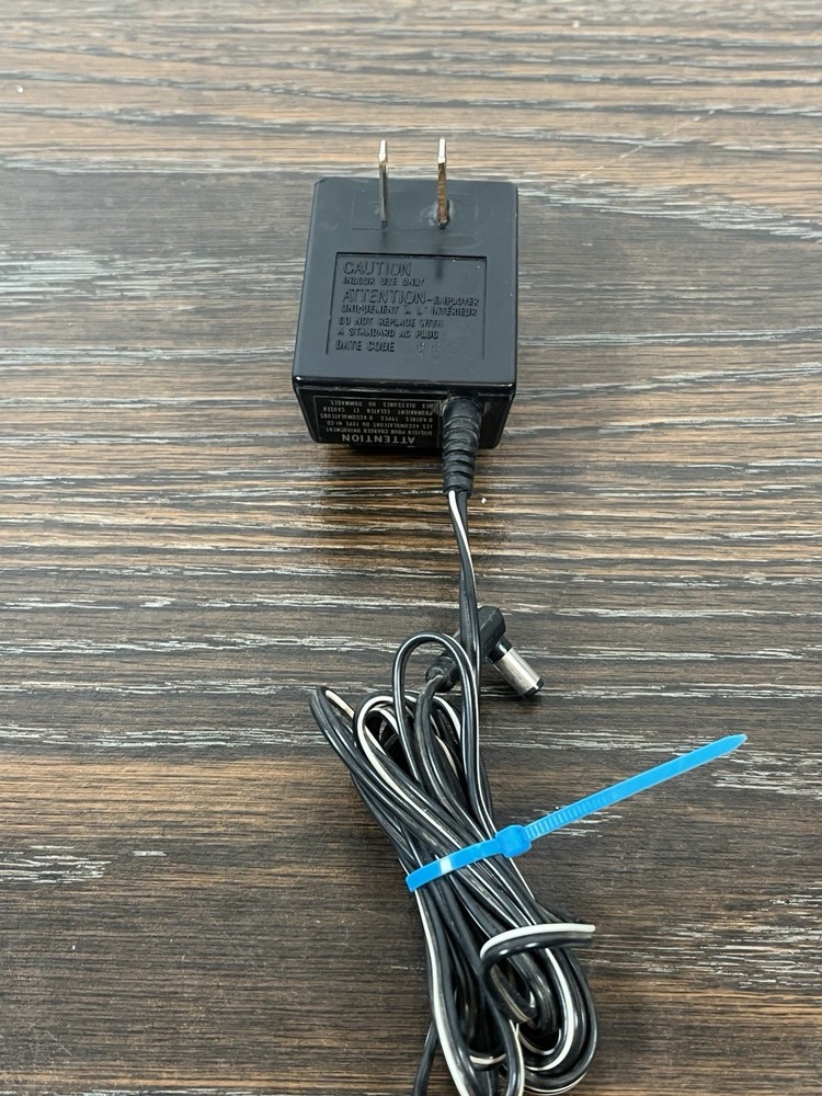 Realistic Power Supply Model 21-516B AC Adaptor