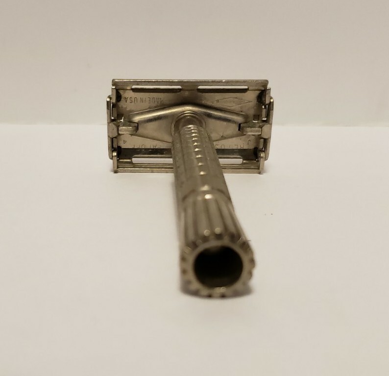 Vintage 1964 Gillette TTO Double Edge Safety Razor J4 Date Code