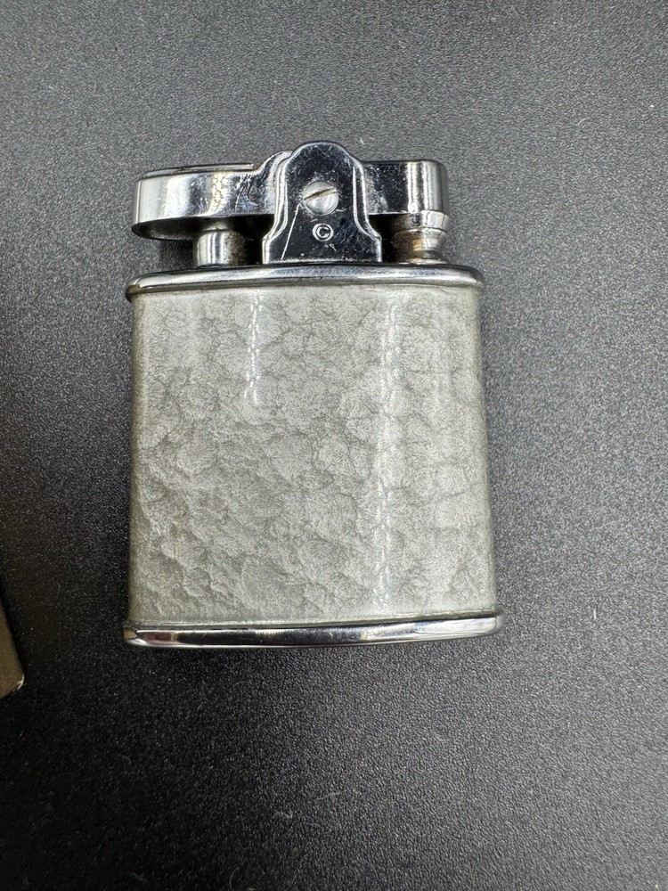 Vintage Ronson Princess Ladies' Silver Hammered Lighter Untested with Box Access