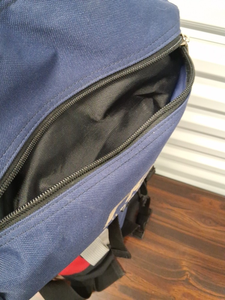 RIDE SNOWBOARD BACKPACK Hike Quick Buckles Red Blue Black NICE!