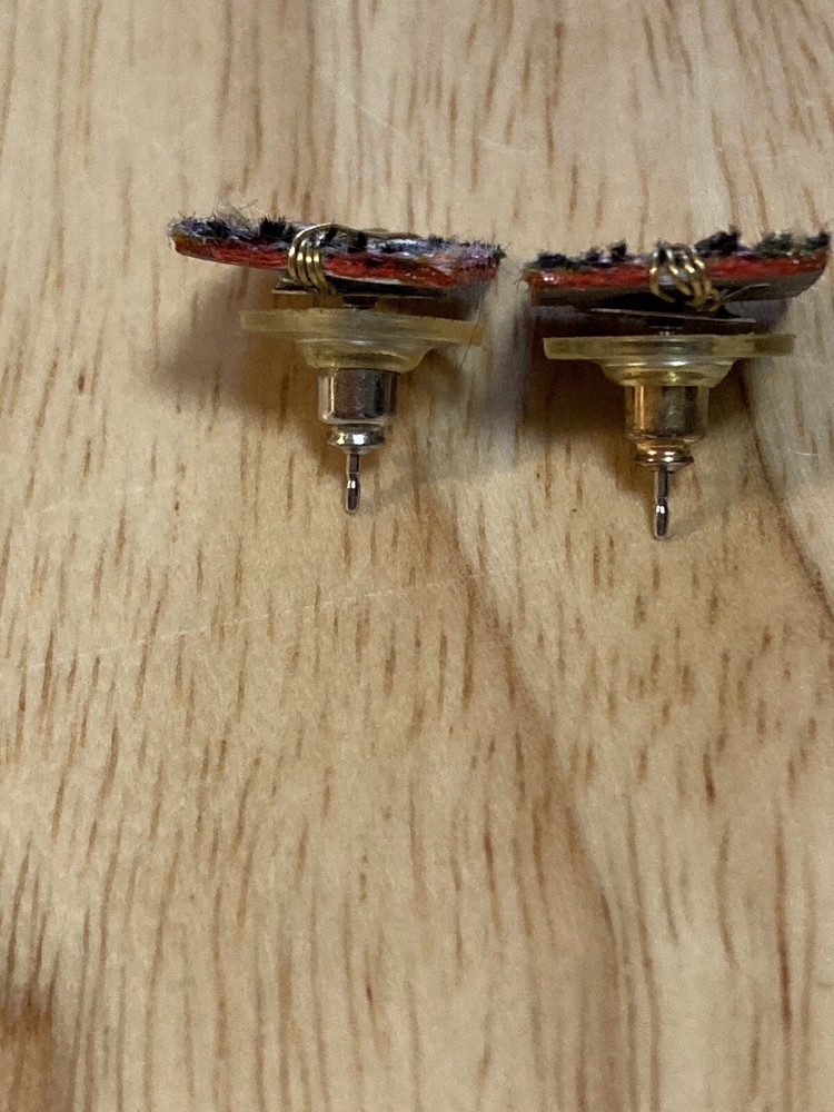 Vintage 1980’s womans earnings post wire wrapped