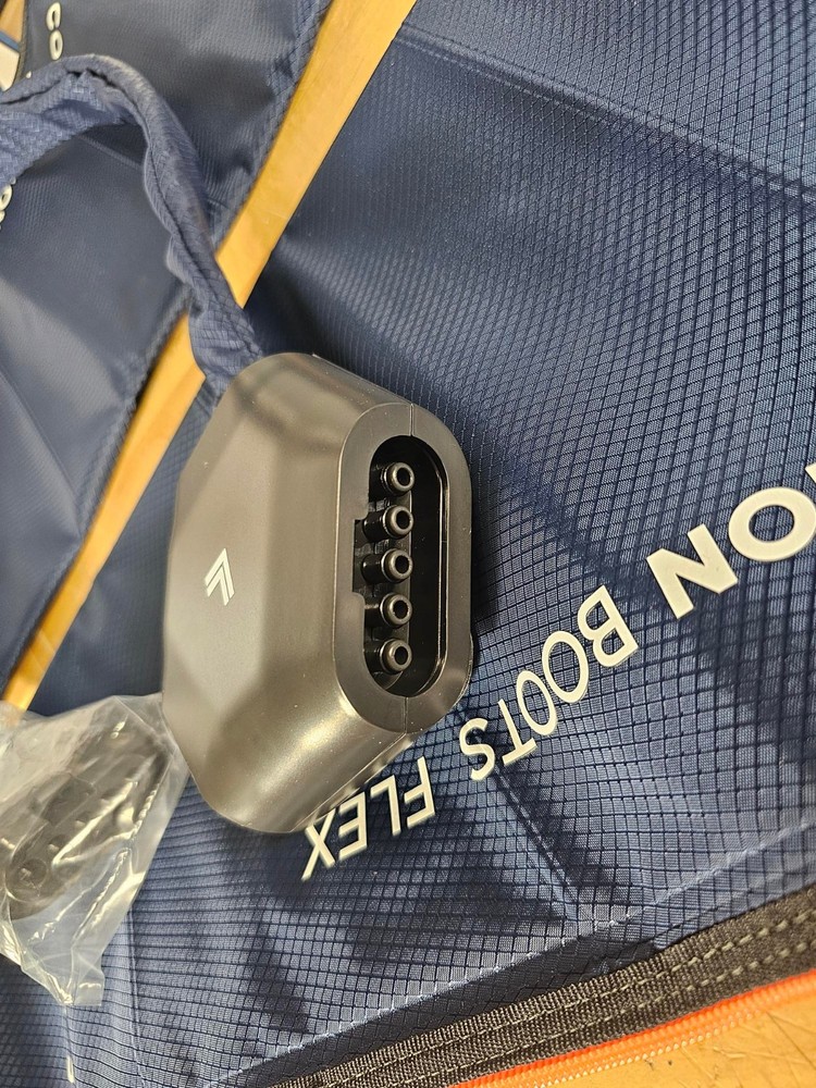 Small / Medium Sharper Image Powerboost Air Compression Boots Leg Massager Teens