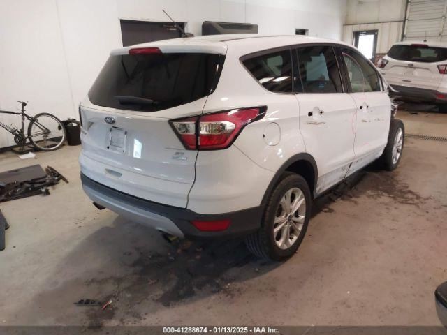 Fuse Box Engine Fits 17 ESCAPE 4595116