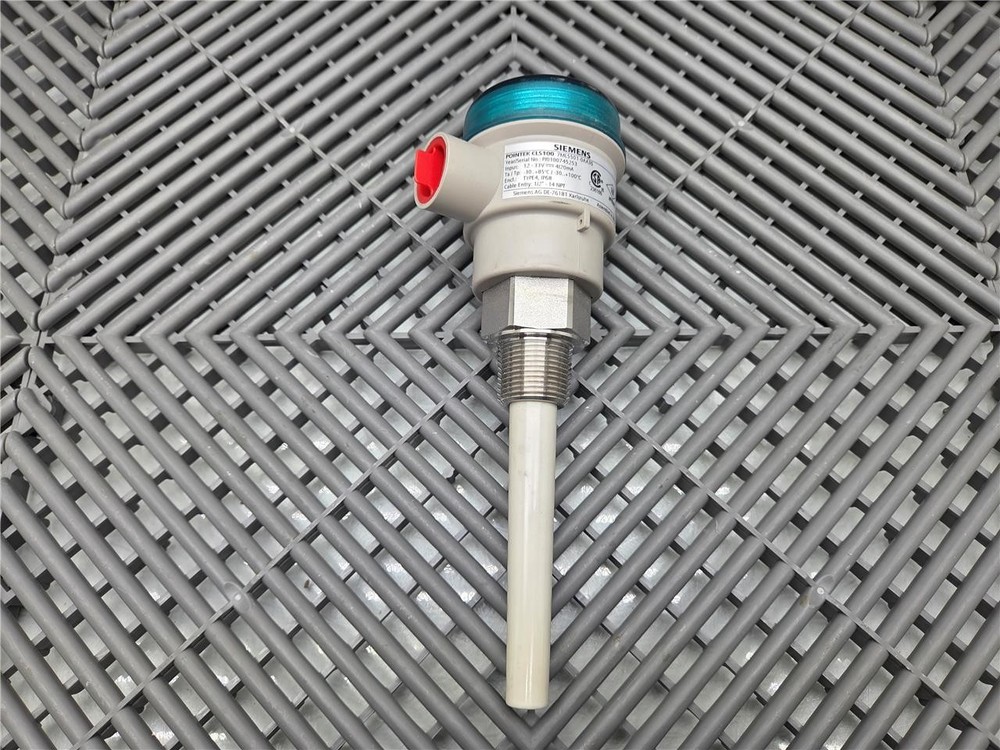 Siemens 7ML5501-0AA30 Level Transmitter CLS100 SS Process Connection
