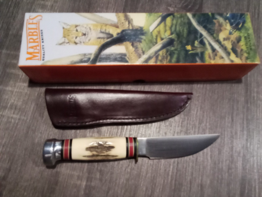 Vintage Marbles plainsman stag handle fixed blade