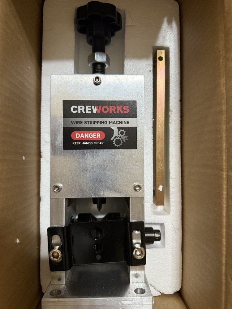 CREWORKS Manual Copper Wire Stripping Machine (1.5-25 mm)Cables Wire Stripper