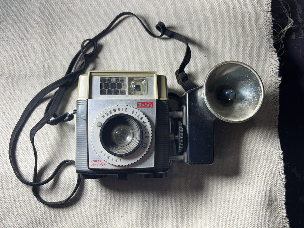 Kodak Brownie Starmeter  Camera - with Flash - Vintage - Untested