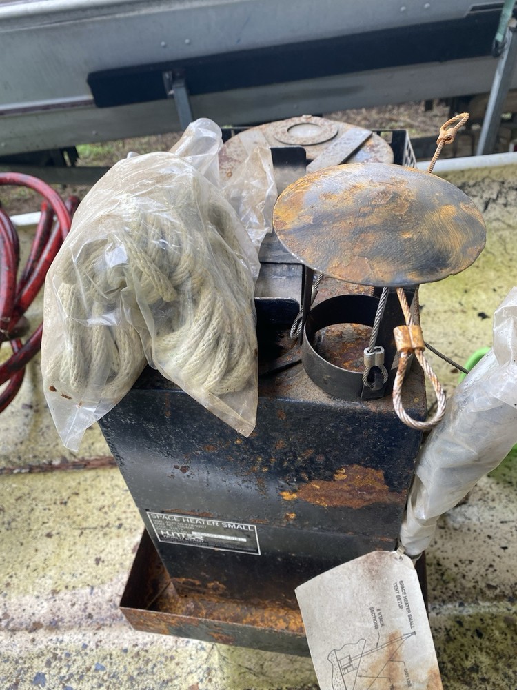 Hunter Military Space Heater Small Off Grid Portable Multi-Fuel 2001