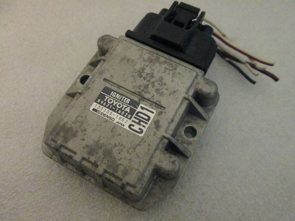 Toyota Lexus Igniter Ignition Control Module 89621-16020   ((CHD1))